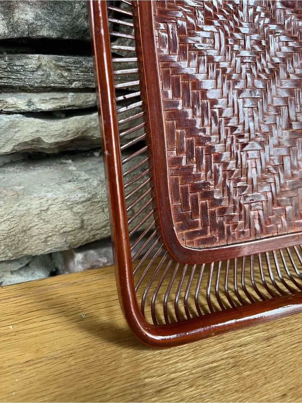 Bantai rantai tray